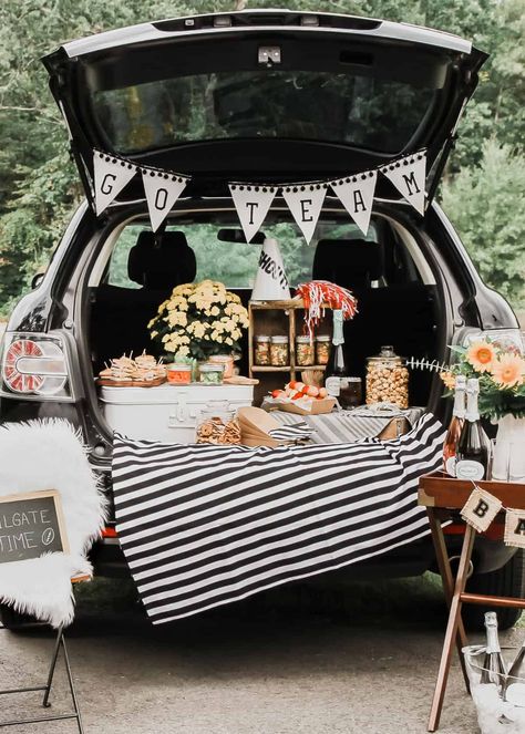 Tailgate Party Ideas and Tips - Celebrations at Home Kids Tailgate Party, Tailgate Setup Ideas, Tailgate Setup, Kids Tailgate, Tailgate Party Ideas, Game Day Decorations, Diy Pennant, Diy Pennant Banner, Parking Lot Party