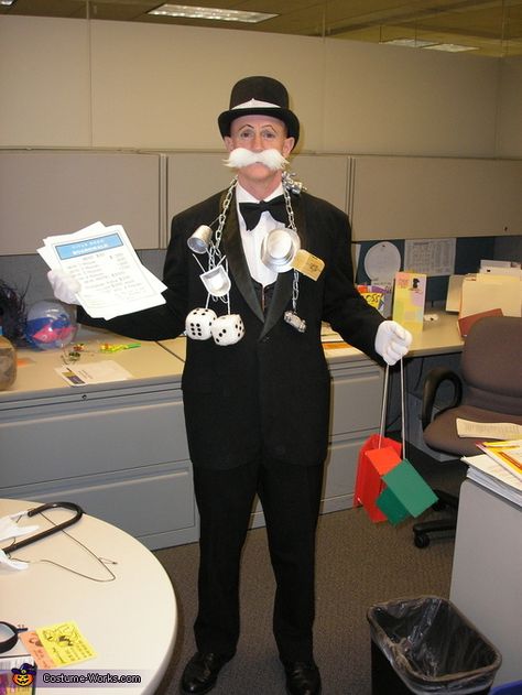 Monopoly Man (Rich Uncle Pennybags) - 2012 Halloween Costume Contest Monopoly Costume, Diy Costumes Men, Monopoly Man, Clever Costumes, Homemade Costume, Costume Works, Homemade Halloween Costumes, Homemade Costumes, Halloween Costume Contest