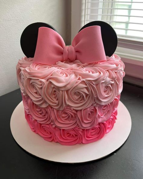 Minny Mouse Cake Ideas, Minnie Mouse Birthday Cake Ideas 1st, Minnie Mouse 2nd Birthday Party Cake, Minnie Mouse Rosette Cake, Minnie Mouse Birthday Ideas 3rd, 1st Birthday Minimouse, Minnie Mouse Smash Cake 2nd Birthday, Mini Mouse Smash Cakes, Minnie First Birthday Cake