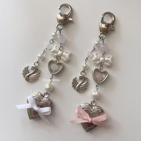 matching locket set ₊ ⊹♡₊˚ 🦢・₊✧

made with high... - Depop Locket Keychain, Jewelry Aesthetic, Necklace Charms, Coquette Pink, Phone Charms, Crafts Jewelry, Diy Crafts Jewelry, Cool Necklaces, Heart Locket