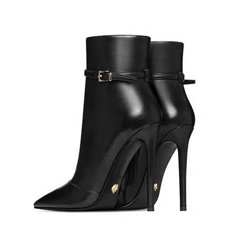 High Heels Boots Ankle, Winter Heels Boots, Ankle Boots With Heels, Stiletto Ankle Boots Outfit, Ankle Heels Boots, Winter Heel Boots, Winter Boots Heels, Wearing Ankle Boots, Boot High Heels