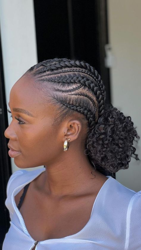 Fancy Black Hairstyles Natural Hair, Two Hand Hairstyles African, Cornrows On Black Woman, Fancy Claws Hairstyles, Fancy Cornrows, Fancy Braided Hairstyles, Protective Hairstyles Braids Cornrows, Afro Braided Hairstyles, All Back Cornrows Hairstyles