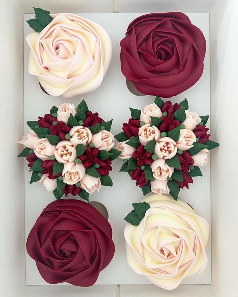 Maroon Cupcakes, Stunning Cakes, Cap Cake, Cupcake Decorating Tips, Korean Cake, Buttercream Cake Decorating, Cupcake Decoration, Cupcake Cake Designs, Cupcakes Decorados