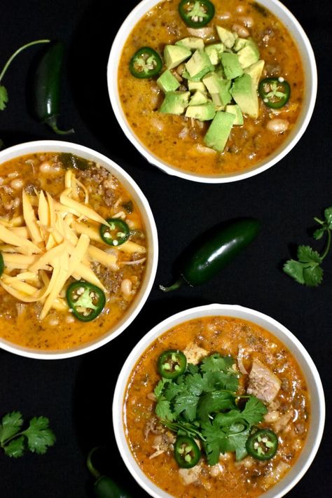 This hearty and satisfying White Bean Turkey Chili is a great use for your leftover turkey. The sausage takes it over the top. No turkey leftovers? Try it with rotisserie chicken! Healthy Leftover Turkey Recipes, White Bean Turkey Chili, Turkey Pumpkin Chili, Pork Breakfast Sausage, Leftover Chili, Turkey Leftovers, Chili Toppings, Holiday Leftovers, Sweet Potato Kale