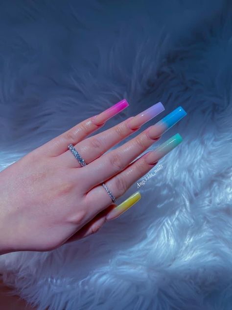 Acrylic Nails Pastel, Summer Nails Neon, Acrylic Nails Stiletto, Acrylic Nails Nude, Neon Acrylic Nails, Ombre Acrylic Nails, Colored Acrylic Nails, Glow Nails, 13k Followers