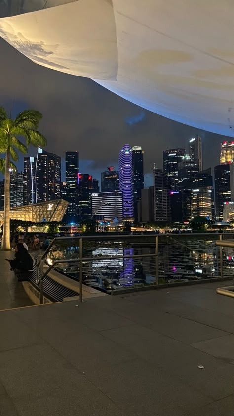 Singapore City Aesthetic, Singapore Night Aesthetic, Singapore City Night, Singapura Aesthetic, Singapore Night View, Singapore Wallpaper, Zepeto Background Aesthetic House, Aesthetic Singapore, Singapore At Night