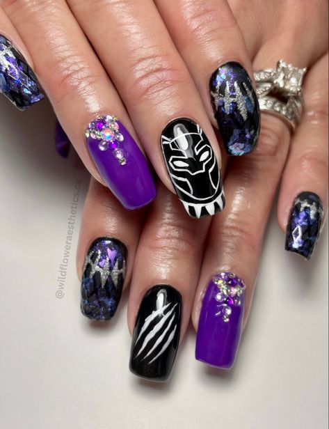 Penrith Panthers Nails, Black Panther Nails Designs, Wakanda Nails, Black Panther Nails, Natural Nails Gel Polish, Panther Nails, Panthers Nails, Bayfield Ontario, Black Panther Mask