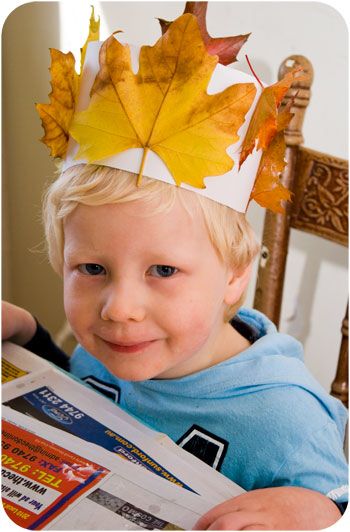 autumn-crown-2 Thanksgiving Poems, Fun Thanksgiving Crafts, Thanksgiving Hat, Easy Thanksgiving Crafts, Easy Fall Crafts, Fall Preschool, Thanksgiving Crafts For Kids, Diy Thanksgiving, Leaf Crafts