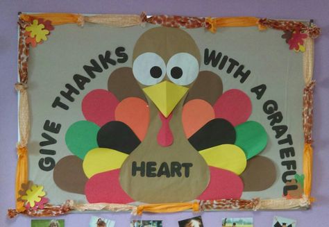 Thankful Hands Bulletin Board, Small Classroom Bulletin Boards, We Are Thankful For Bulletin Board, Thanksgiving Bulletin Board Ideas Church, November Bulliten Board Ideas Preschool, Gratitude Bulletin Boards For School, Give Thanks Bulletin Board Ideas, Preschool November Bulletin Boards, Thanks Giving Bulletin Board Ideas