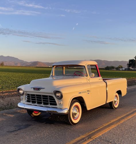 60s Pickup Truck, Aesthetic Pickup Truck, 1947 Chevy Truck, Ford Pickup Trucks Vintage, Old School Cars Aesthetic, 70s Car Aesthetic, Old Truck Aesthetic, Vintage Cars Aesthetic, Old School Trucks