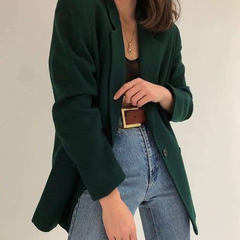 Dark Green Blazer, Blazer Outfit, Phoebe Tonkin, Easy Style, Green Blazer, Inspired Outfits, Looks Style, Mode Inspiration, Outfits Casuales