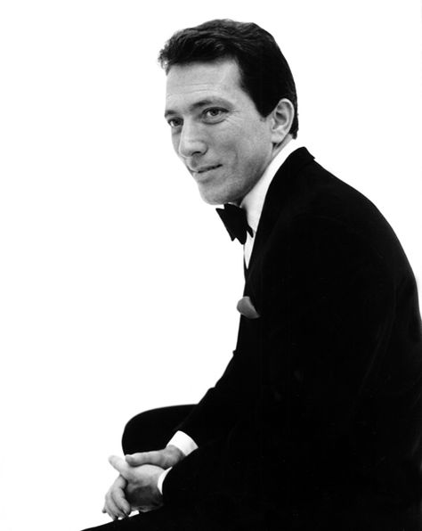 Andy Williams morning shot... Famous People In History, Nostalgia Childhood, Musical Artist, Andy Williams, Old Hollywood Stars, Contemporary Music, Music Memories, Moon River, Vintage Tv