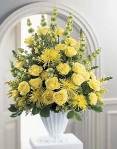 Glowing Ray  | Flower Patch - Utah Florist & Flower Delivery Service: Our Flower Shop is Now Online! Yellow Flower Arrangements, Altar Flowers, Church Flower Arrangements, Church Flowers, Rose Arrangements, Sympathy Flowers, Silk Flower Arrangements, Bright Flowers, Unique Flowers