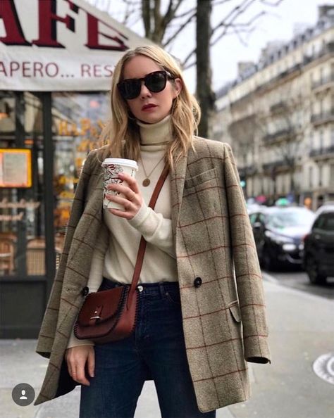 Mode Style Anglais, Smart Business Casual, Working Girl Outfits, Simple Classic Style, Style Anglais, Country Outfits, Country Chic, How To Look Classy, New Wardrobe