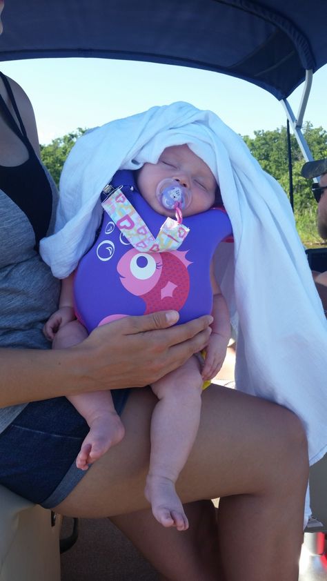 Boating With Baby, Boating Hacks, Lake Essentials, Baby Items Must Have, Baby Sun Protection, 2 Month Baby, 7 Month Old Baby, Baby Hammock, Toddler Nap