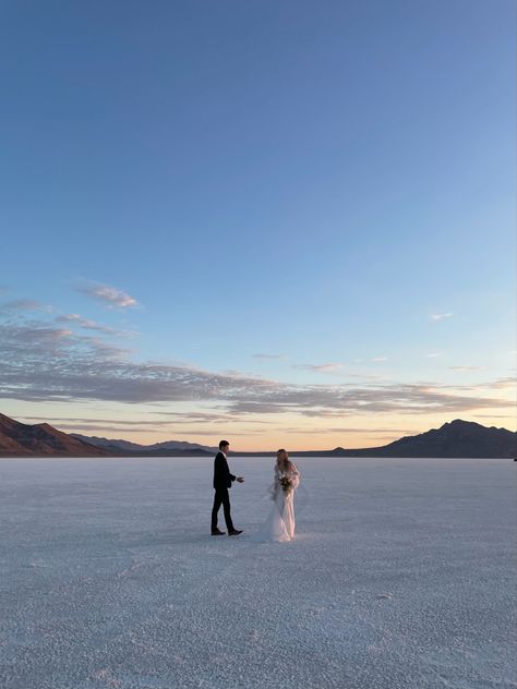 Salt Flat Wedding, Salt Flats Utah Wedding, Salt Flats Photoshoot Couple, Salt Lake Flats Photography, Salt Flats Wedding Photos, Salt Flats Utah Maternity Photoshoot, Utah Weddings, Wedding Photoshoot, Big Day