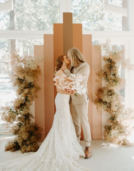 Abstract Backdrop Wedding, 2023 Wedding Backdrop Trends, Modern Wedding Backdrop, Monochromatic Wedding Colors, Wedding Trends 2022, Wedding Backdrop Ceremony, Unique Wedding Backdrop, Blush Backdrop, Retro Backdrop