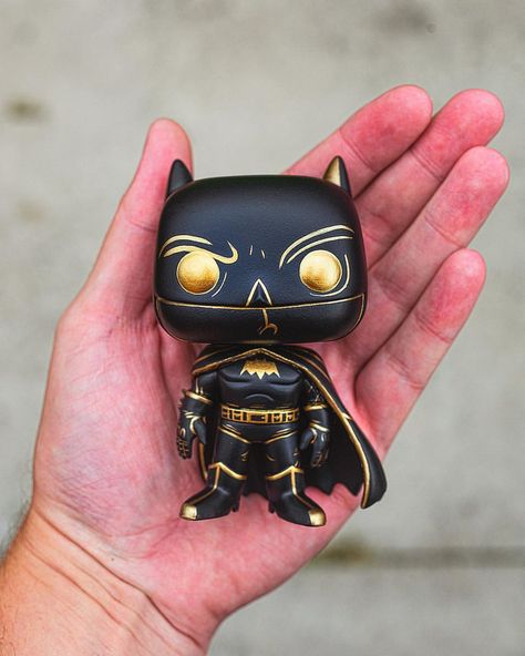 Funko Pop Custom, Funko Pop Batman, Pop Batman, Funko Pop Display, Funko Pop Exclusives, Funko Pop Dolls, Pop Custom, Funko Figures, Custom Funko Pop