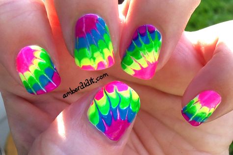 Needle drag technique! Nails Opi, Tie Dye Nails, Colorful Nails, Get Nails, Neon Nails, Cute Nail Designs, Creative Nails, Dip Dye, Manicure E Pedicure