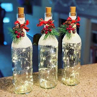 Diy Christmas Decorations Wine Bottles, Diy Xmas Wine Bottle Decor, Christmas Glass Bottles Diy Projects, Christmas Decor Wine Bottles, Wine Bottle Cricut Projects, Diy Christmas Decorations Bottles, Decorating Bottles For Christmas, Christmas Craft With Wine Bottles, Diy Christmas Bottles Decor