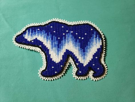 Animal Beading Patterns, Beaded Bear Medallion, Pow Wow Beadwork, Beaded Northern Lights, Indigenous Beaded Jewelry, Moccasin Beading Pattern, Powwow Beadwork Pattern, Beaded Bear Pattern, Beading Ideas Native