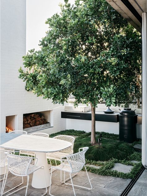 Outdoor Living Space Design, Have Inspiration, Rooftop Garden, Outdoor Entertaining Area, Beautiful Backyards, Courtyard Garden, Outdoor Landscaping, Outdoor Fireplace, Small Gardens