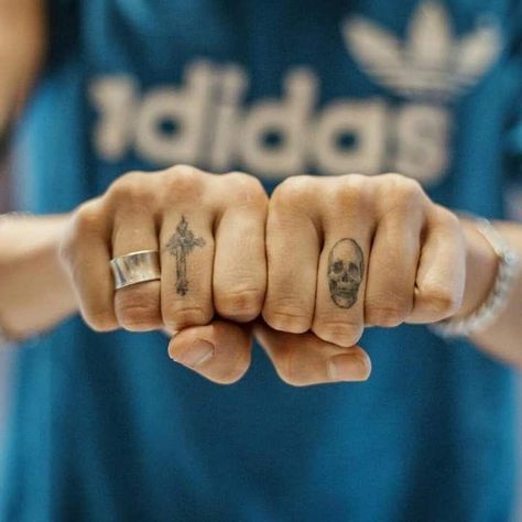 Jamie Campbell Bower Tattoos, Jamie Campbell Bower Stranger Things, Chain Tattoo, Jamie Bower, Jace Wayland, Jamie Campbell, Nothing To Fear, Jamie Campbell Bower, Boyfriend Material