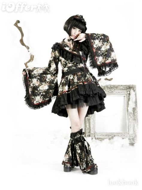 Gothic Super cute edo era kimono dress Q26 Rave Kimono, Kimono Set, Kimono Outfit, Dress And Jacket Set, Punk Rave, Elegant Dresses For Women, Gothic Outfits, Kimono Dress, Lolita Dress