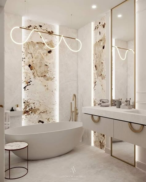 Beige Marble Bathroom, Luxury Bathroom Inspiration, Elegant Bathroom Design, Inmobiliaria Ideas, Modern Luxury Bathroom, Luxury Bathtub, Washroom Decor, Bathtub Walls, Bathroom Decor Luxury