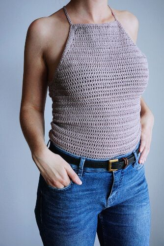 Crochet Camisole, Crochet Halter Top Pattern Free, Camisole Pattern, Crochet Halter Top Pattern, Halter Top Pattern, Long Floral Skirt, Long Flowy Skirt, Make Your Own Clothes, Crochet Summer Tops