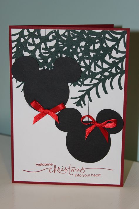 Christmas Card - Disney Cricut Cartridge Disney Christmas Card Ideas, Disney Themed Christmas, Disney Christmas Cards, Trip Scrapbook, Disney Card, Mickey Mouse Christmas Tree, Disney Cricut, Christmas Card Ideas, Disney Cards