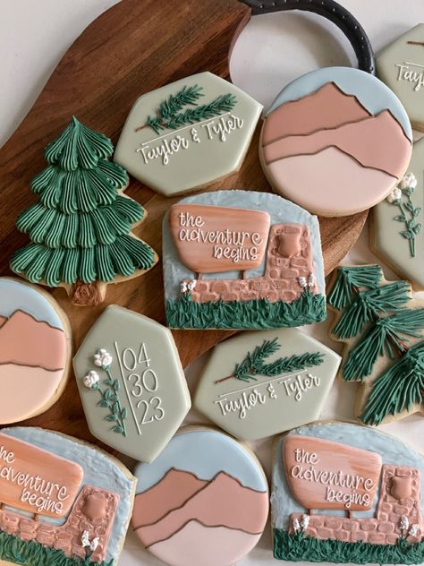 #sugarcookies #outdoortheme #hikingtheme #wildernesstheme #adventureawaits #nationalparkscookies Mountain Cookies Decorated Wedding, Mountain Theme Cookies Decorated, Last Trail Before The Veil Cookies, Alaska Cookies Decorated, Mountain Cookies Royal Icing, Adventure Cookies Decorated, Outdoor Themed Cookies, Hiking Cookies Decorated, Colorado Cookies Decorated