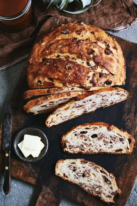 Plan ahead for this easy bread — an overnight or all-day rise gives it terrific flavor. Packed with whole grains, dried fruit, and nuts, King Arthur Unbleached Bread Flour guarantees this loaf will rise nicely and offer satisfying chew. For the best crust, bake in a ceramic bread crock or a covered clay baker. Overnight Bread, Yeast Bread Rolls, Harvest Bread, No Knead Bread, Nut Bread, No Knead, Half Baked Harvest, Flour Recipes, Easy Bread