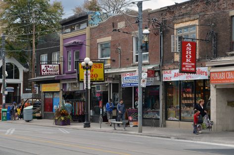 Toronto Market, Bloor West Village Toronto, India Tourism, St Lawrence Market Toronto, Toronto St Lawrence Market, Toronto Neighbourhoods, Exotic Homes, North And South, Main Attraction