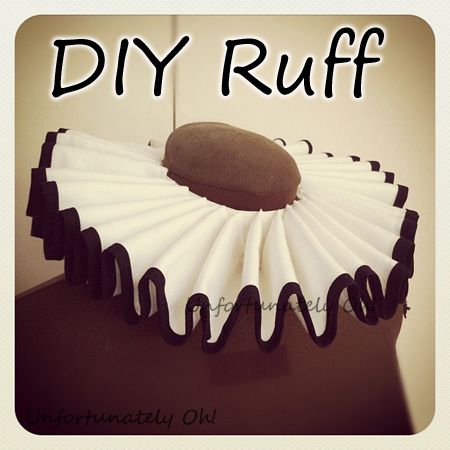 Unfortunately Oh!: DIY Ruff Tutorial. Time consuming but awesome. Pierrot Costume, Clown Collar, Pierrot Clown, Halloween Circus, Collars Diy, Diy Kostüm, Circus Costume, Diy Costume, Costume Women