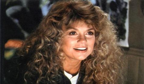 Dyan Cannon Tony Oller, Jennifer Grant, Sophie Reynolds, Dyan Cannon, Older Actresses, Dania Ramirez, Raquel Welch, Coast To Coast, Sophia Loren