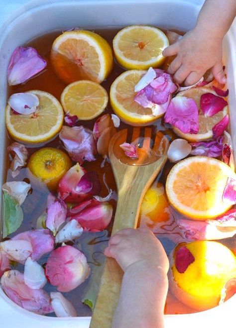 Make a Nature's Brew - Nature and Water Play for Toddlers Water Play For Toddlers, Meri Cherry, Sensory Tubs, Tuff Spot, Eyfs Activities, Sensory Art, Nursery Activities, Water Table, Outdoor Classroom