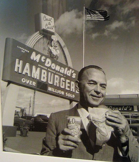 Ray Kroc first opened a McDonald's franchise in 1955, from the McDonald brothers, then purchased the remaining McDonald's chain in 1961 and built it into the most successful fast food operation in the world. Ray Kroc, Mcdonald's Restaurant, Mc Donald, Vintage Restaurant, Fast Food Chains, National Portrait Gallery, San Diego Padres, Entrepreneur Success, The Good Old Days