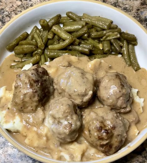 Mississippi Meatballs, Meatballs In The Crockpot, Crockpot Chicken And Noodles, Tender Meatballs, Crock Pot Meatballs, Yummy Dishes, Homemade Meatballs, Crockpot Cooking, Crockpot Recipes Slow Cooker