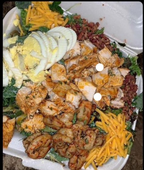 When I say “I want a salad” THIS is what I mean 🤤🥗 Best Salads, Comfort Food Southern, Salad Ideas, Best Salad Recipes, Food Babe, Healthy Food Motivation, Food Heaven, Food Recepie, Healthy Ideas