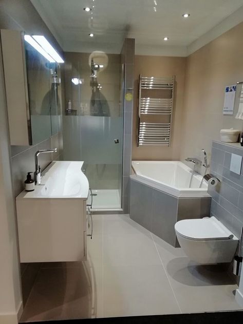 Bathroom Ideas 3m X 2m, Bathroom 2m X 2m, Storage For Small Bathrooms, Small Bathroom With Tub, Bathroom Tub Shower Combo, Minimalist Small Bathrooms, Toilet And Bathroom Design, Bathroom Tub Shower, Space Saving Bathroom