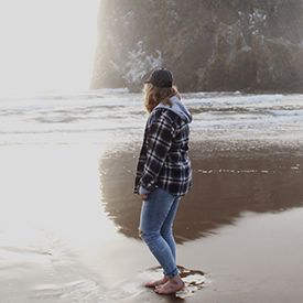 What To Pack For Oregon Coast, Outfits For Oregon Coast, Oregon Packing List Summer, Packing For Oregon Coast, What To Wear Oregon Coast Summer, What To Wear In Bend Oregon, Oregon Coast Outfit Fall, Pnw Beach Outfit, Oregon Beach Outfit