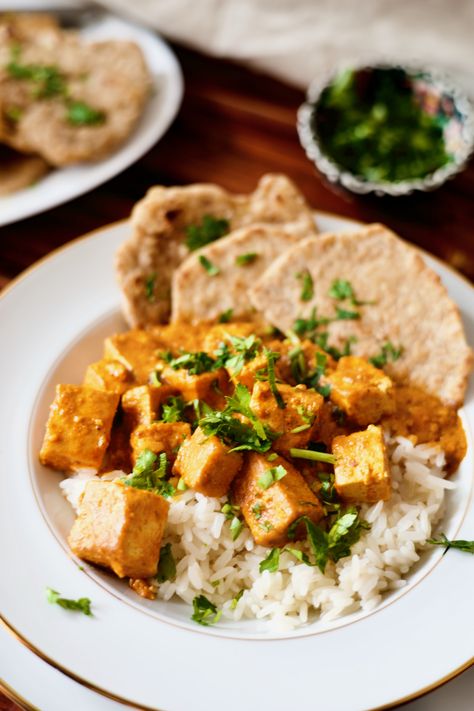 Food Photography of Vegan Butter Tofu (tofu Makhani) Tofu Makhani, Butter Tofu, Sauteed Tofu, Tofu Sauce, Murgh Makhani, Tofu Marinade, Tofu Dishes, Poke Bowl, Roasted Butternut