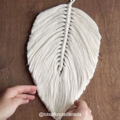 ⭐️My Top 30 Macrame Tutorials⭐️ 🍃Number 3 - Large Macrame Feather/Leaf🍃 This tutorial will teach you how to make a large macrame feather/leaf (about 15 inches in length, 8 inches wide). I received several questions about how to make these feathers/leaves over the past few weeks so I’m hoping this tutorial is helpful and will answer some of those questions! Additional info on the string used: - You’ll need about 50-60 ft of 3mm string for this tutorial - this string is available in my Etsy Shop Macrame Leaf Tutorial, Diy Macrame Tutorial, Simpul Makrame, Macrame Leaf, Macrame Feathers, Macrame Tutorials, Feather Diy, Macrame Knots Tutorial, Motif Art Deco