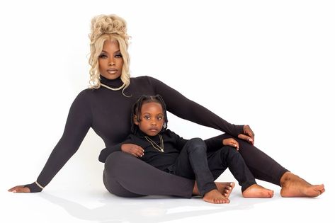 All black mommy and me photoshoot. Boy mom. Family shoot. Mother and son.black family, blonde hair, frontal wig. Mothers Day Shoot, Boy Mom Pictures, Mom Photo Shoots, Mommy Son Pictures, Mommy Daughter Photography, Mommy Son Outfits, Mommy Daughter Photoshoot, Mom And Son Outfits, Mother Son Photos