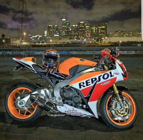 2016 Honda CBR1000RR Repsol Yoshimura Honda Cbr250r, Honda Cbr 1000rr, Best Motorbike, Cbr 1000rr, Baby Bike, Sports Bike, Honda Cbr 600, Honda (motorcycle), Hot Bikes