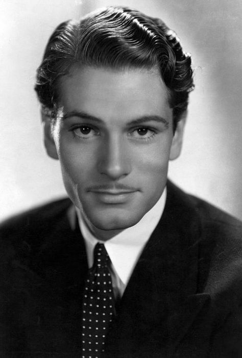 Sir Lawrence Olivier 1950s Mens Hairstyles, Male Movie Stars, 1930s Men, Laurence Olivier, Film Recommendations, 50s Hairstyles, 1920s Hair, 1940s Hairstyles, Old Hairstyles