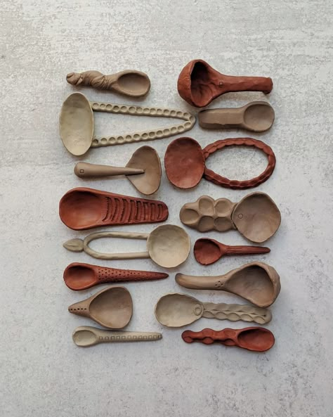 All Posts • Instagram Spoon Art, Ceramic Glaze Recipes, Tokyo City, Cerámica Ideas, Modern Japanese, Ceramic Inspiration, Pottery Classes, Ceramic Spoons, Pottery Crafts