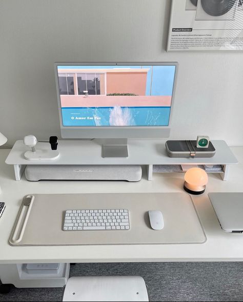 White Gaming Monitor, Mac Office Setup, White Monitor Stand, Imac M1 Desk Setup, Imac Setup Aesthetic, Dual Screen Desk Setup, Desktop Setup Aesthetic, Imac Office, Clean Desk Setup