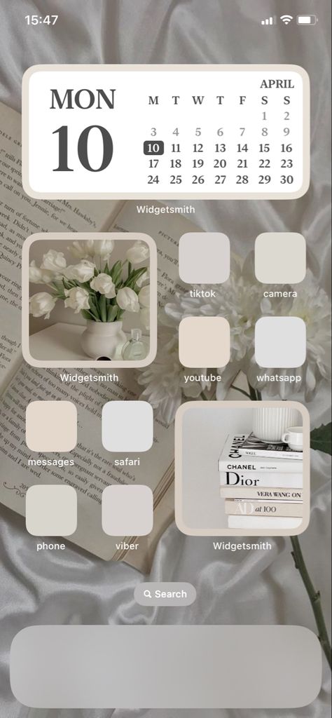 White Phone Layout Ideas, White Asthetics Wallpaper Iphone, White Aesthetic Widget Pictures, White Widgets Medium, Widgets Aesthetic Medium, Medium Widgetsmith Aesthetic, White Aesthetic Homescreen, White Homescreen Layout, White Asthetics Wallpaper